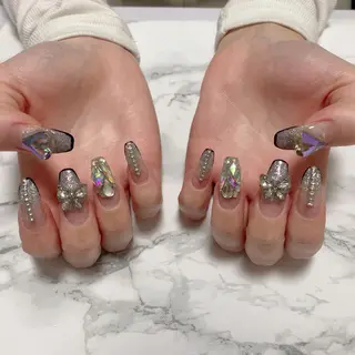 ネイル はな💎ネイル ワンホン、長さ出しのネイルデザイン