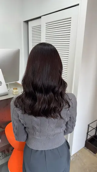セミロング カラー MAUVE MIYUのヘアスタイル