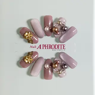 ネイル Nail  Aphroditeのネイルデザイン
