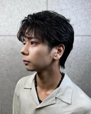 パーマ メンズ 宮之本 峻也のヘアスタイル
