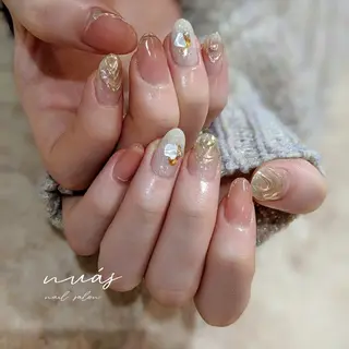 ネイル nuás nail & eyeのネイルデザイン