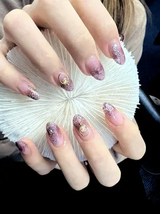 ネイル へぜリヒ ·もものネイルデザイン