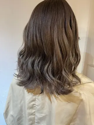 ミディアム Aust hair  mico所属・縮毛、髪質改善 🌟ARISAのヘアスタイル