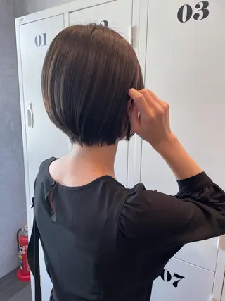 ショート カラー _WHITE 天神店 YUMEKA🐻のヘアスタイル