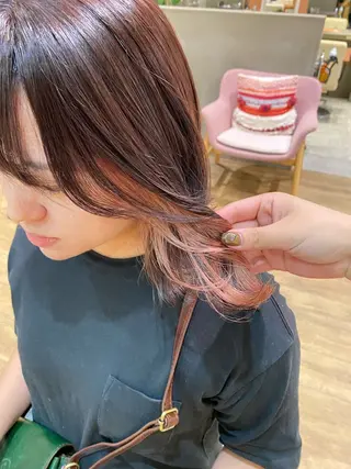 ミディアム カラー 藤野 凪沙のヘアスタイル