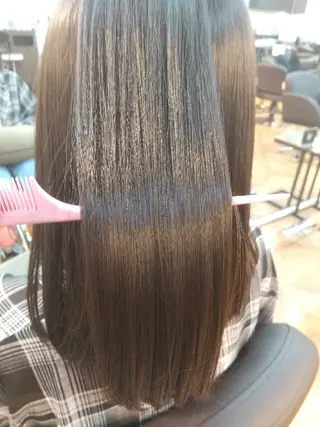 ミディアム パーマ 久村 奈菜のヘアスタイル
