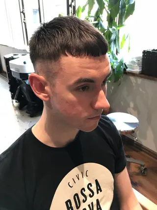 メンズ Leverage所属・【店長】外国人風 メンズヘア尾上雄輝のヘアスタイル