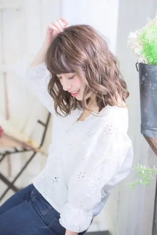 ミディアム カラー パーマ 山下 直人のヘアスタイル