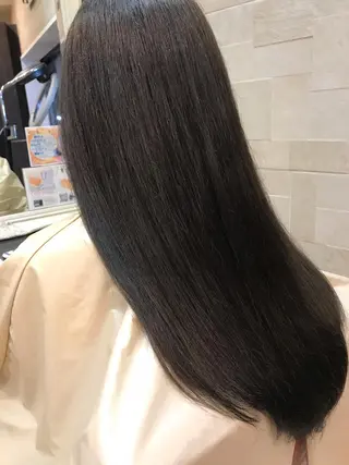 ロング カラー特化 横川　翔希のヘアスタイル