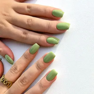 ネイル nail salon　Natural Cure所属・平井 彩香のネイルデザイン
