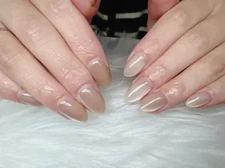 ネイル ECLAT エクラ所属・寺山 千鶴のネイルデザイン