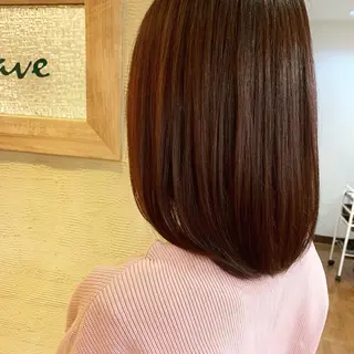 ミディアム カラー 馬越 優のヘアスタイル