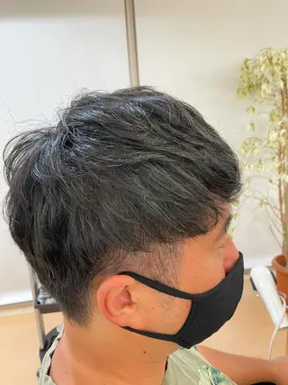 メンズ mod'shair船橋所属・ムロオカ ヨシキのヘアスタイル