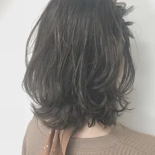 ミディアム sano sayakaのヘアスタイル