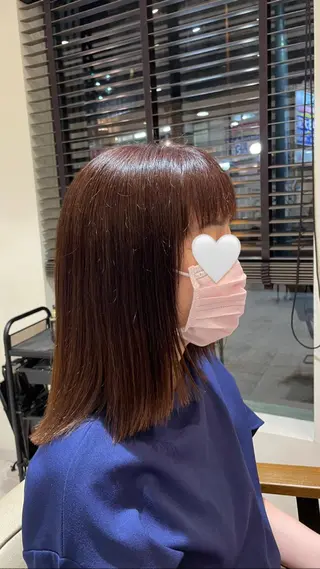 セミロング ulQua 戸田のヘアスタイル