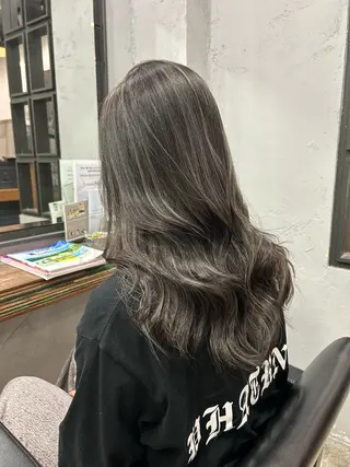セミロング カラー SITY.天神大名【シティ】所属・🦋mamiya🦋 カットモデル募集のヘアスタイル