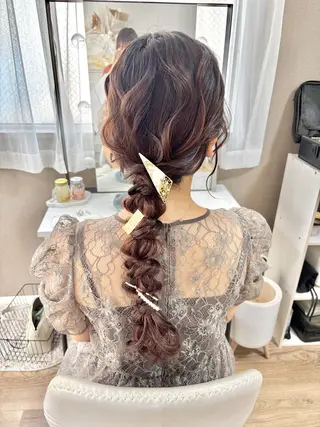 ヘアアレンジ May  lilly 名駅店所属・矢野 映見のエステ・リラクイメージ