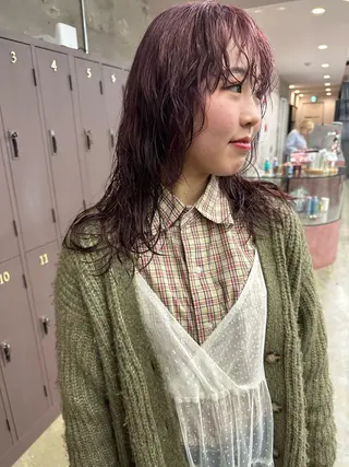 ロング カラー パーマ myu 🐈⬛のヘアスタイル