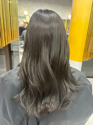 ロング 🌷ハイライト /tomomi🌷のヘアスタイル