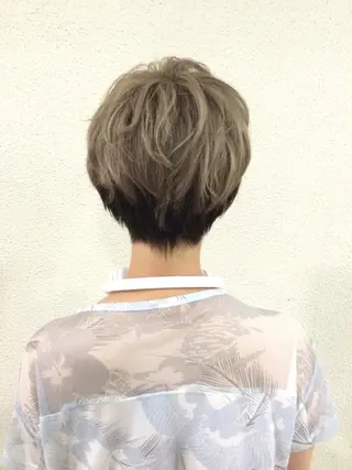 ショート カラー little×link 福岡所属・littlelink キタジマのヘアスタイル