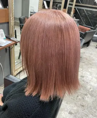 ミディアム 大内 志穂のヘアスタイル