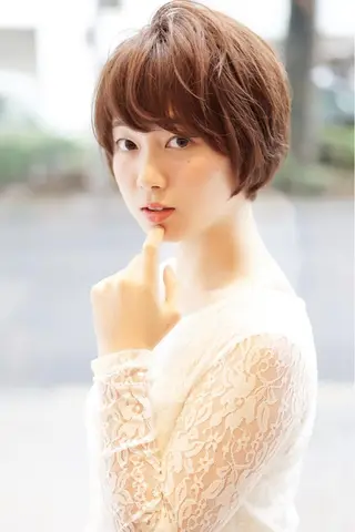 ショート カラー ディレクター ノナカのヘアスタイル