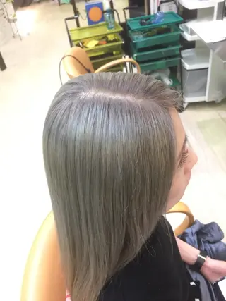 ロング カラー イトウ アキノリのヘアスタイル