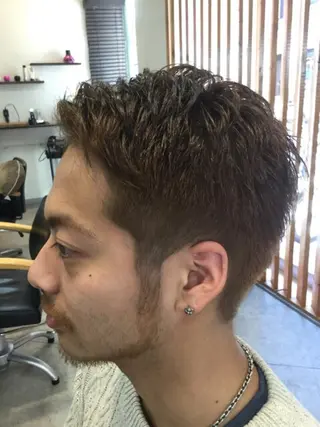 ショート カラー メンズ 平 一裕のヘアスタイル