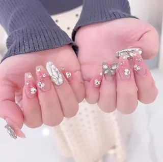 ネイル FLY Nail Salonのネイルデザイン