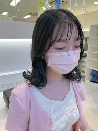 ミディアム カラー GOODDAY ヘアサロンのヘアスタイル