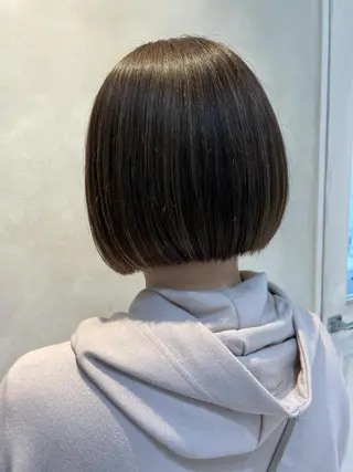 ショート カラー 若林 良のヘアスタイル