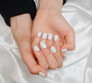 ネイル Olivia アイラッシュのマツエク・マツパデザイン