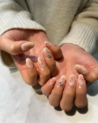 ネイル 小川 奈々花のネイルデザイン