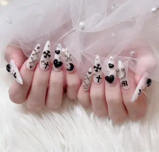 ネイル LilyLala Nailsalonのネイルデザイン