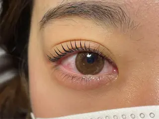 マツエク・マツパ 向井 萌華の眉毛・アイブロウイメージ