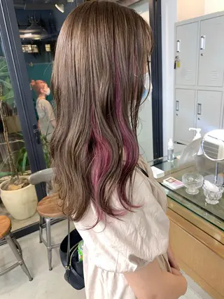 ロング カラー LEBEN所属・leben serikaのヘアスタイル