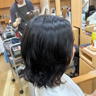 ショート パーマ 🎀井田 愛梨 /ツヤ感カラー🎀のヘアスタイル