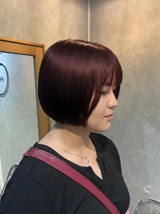 ショート カラー ボブ/プツッとボブ/ 暖色カラー/モエのヘアスタイル