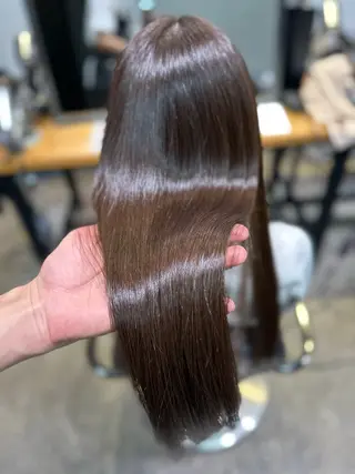 ロング SALOWIN原宿AROA店所属・縮毛矯正、 押野七大のヘアスタイル