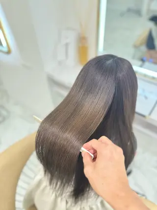 ロング カラー SE ITAのヘアスタイル