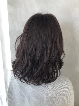 ミディアム カラー 艶カラー×似合わせ カットshihomiのヘアスタイル