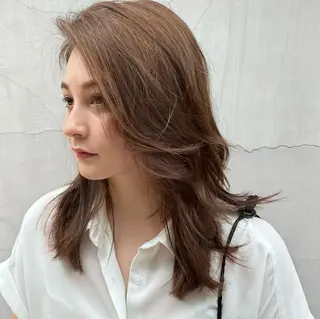 ミディアム カラー ally hairsalon所属・Emi .のヘアスタイル