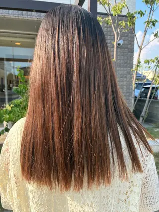 セミロング パーマ LOBEAUT所属・古橋 由妃のヘアスタイル