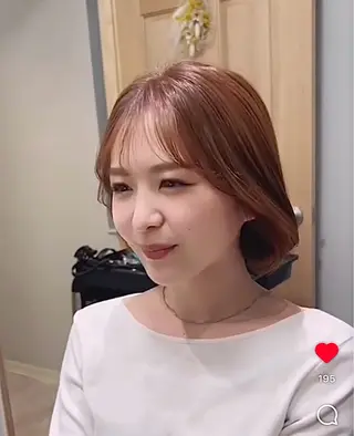 ショート カラー パーマ 縮毛矯正、コテ巻き風 パーマのプロ、横山のヘアスタイル