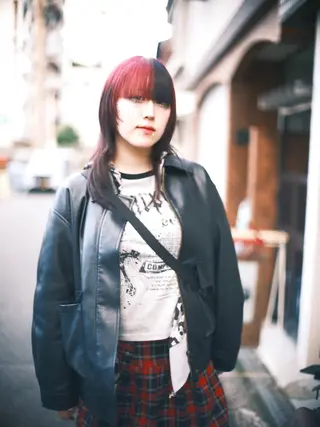 ミディアム カラー ヘアアレンジ 個性爆弾💣 ダブルカラー/ゆかのヘアスタイル