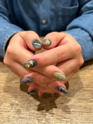 ネイル Luo 柚花のネイルデザイン