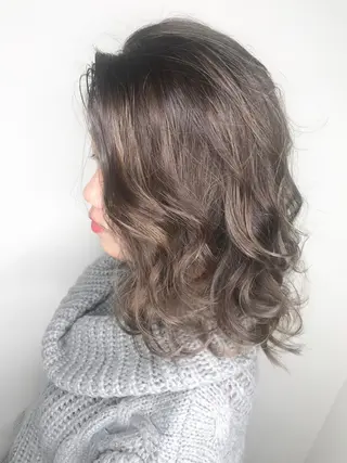 ミディアム カラー パーマ ヘアアレンジ 🫧代表/新宿駅近/ 限定価格🫧田辺貴裕のヘアスタイル