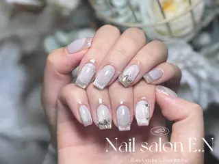 ネイル E.N🦋 長さ出し/持ち込みのネイルデザイン