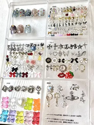 ネイル MITSUME 🎀 yumeのネイルデザイン