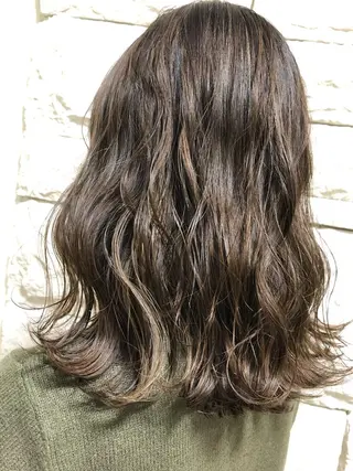 セミロング カラー ヘアアレンジ メンズ キッズ ネイル マツエク・マツパ GO TODAY SHAiRE SALON所属・透明感カラー🤎 ゆりのヘアスタイル